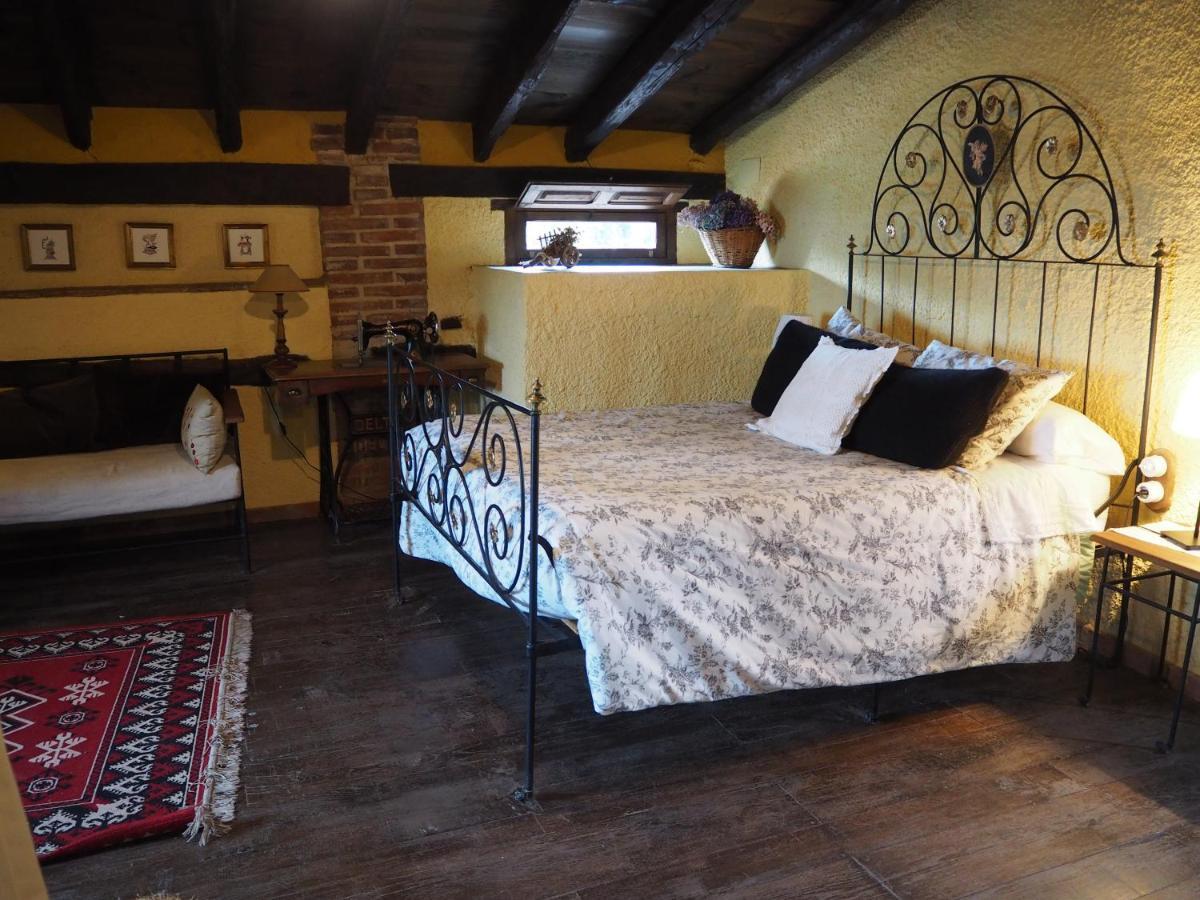 Mas Cal Sastre Guest House Sant Hilari Sacalm Exterior photo