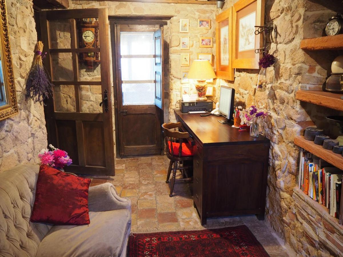 Mas Cal Sastre Guest House Sant Hilari Sacalm Exterior photo